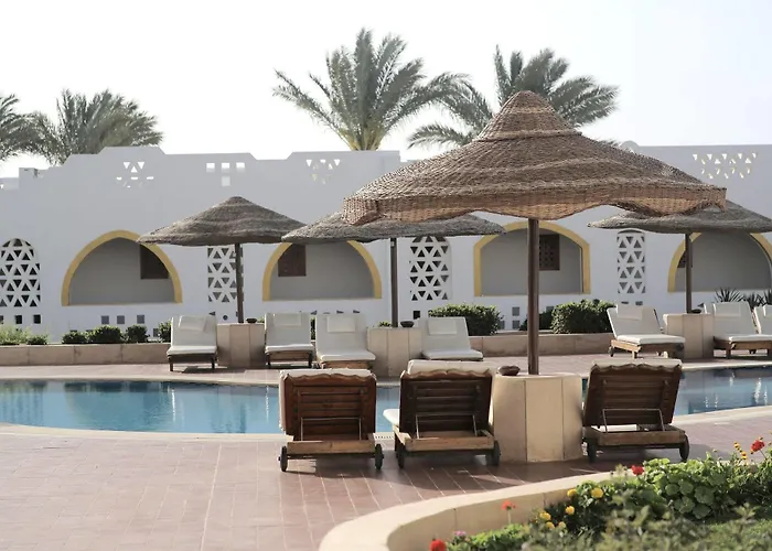 Otel Domina Coral Bay Prestige 5*